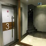Bmk Suites And Apartments