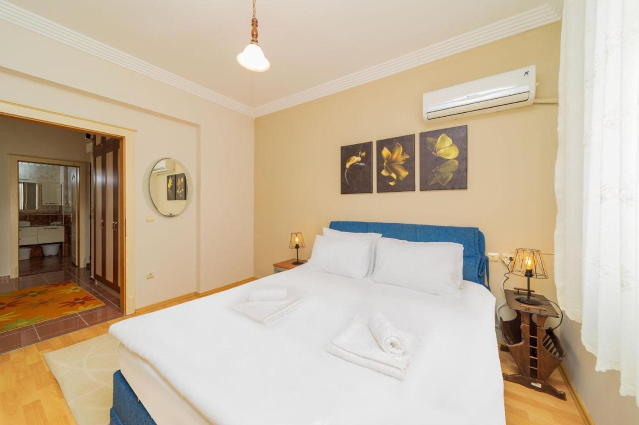 Apartment Cozy Flat With Balcony Close To Konyaalti *