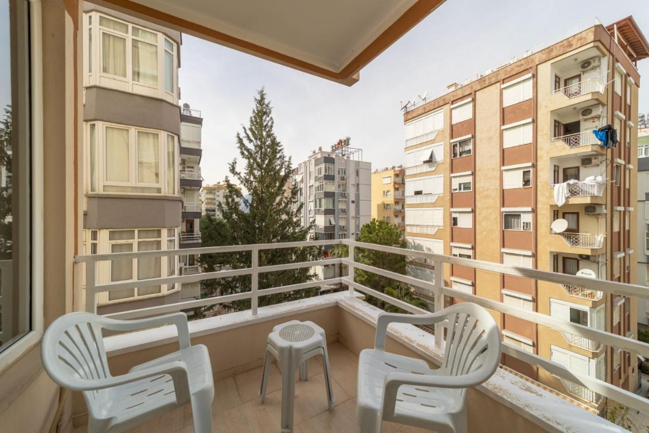 Cozy Flat With Balcony Close To Konyaalti *