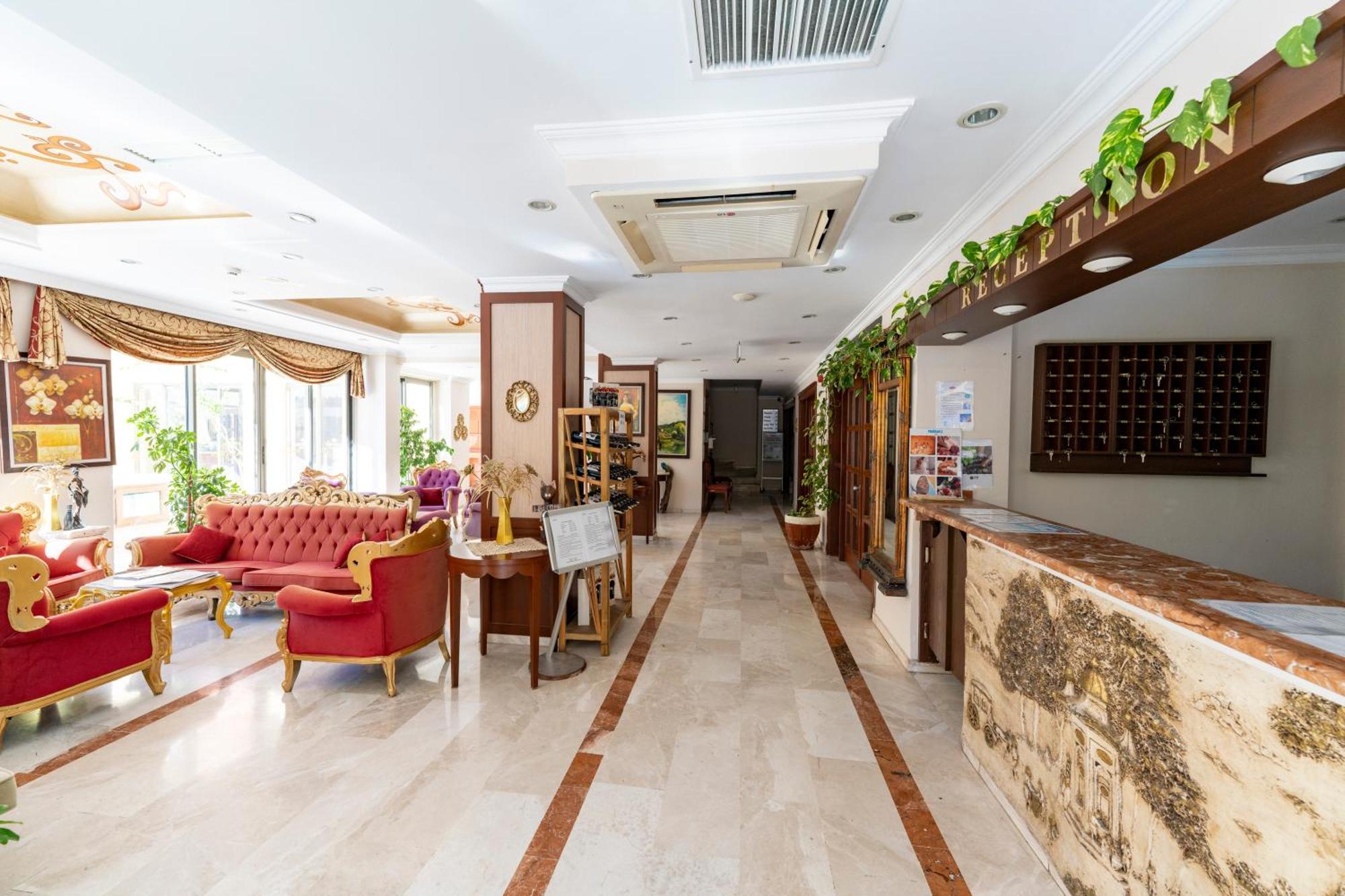 Astoria Park & Selection 4* Antalya