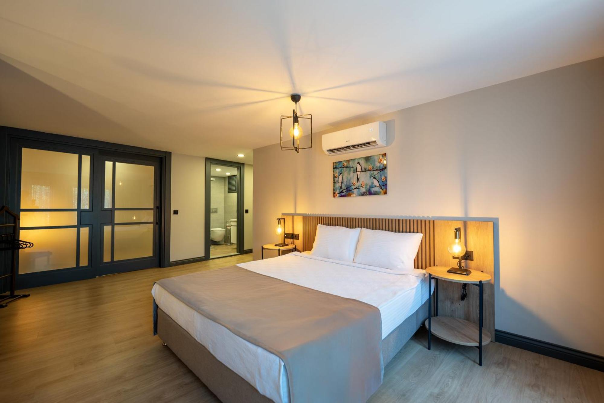 Leliko Hotel *