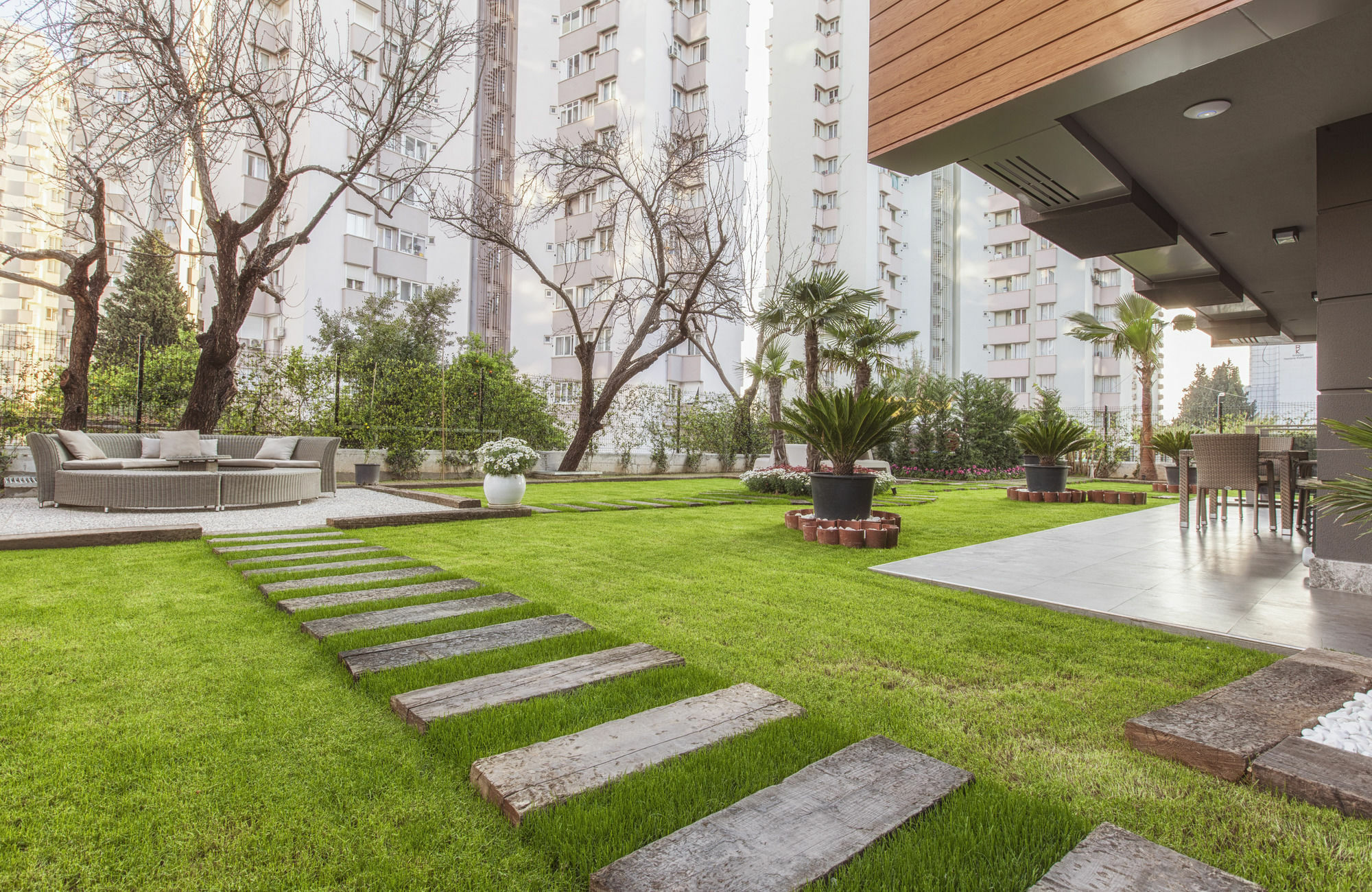 Bmk And Apartment