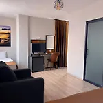 Privado Hotels