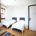 Antalya Konyaaltinda Tatil Evimiz