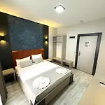 Ale Park Hotel Apartments