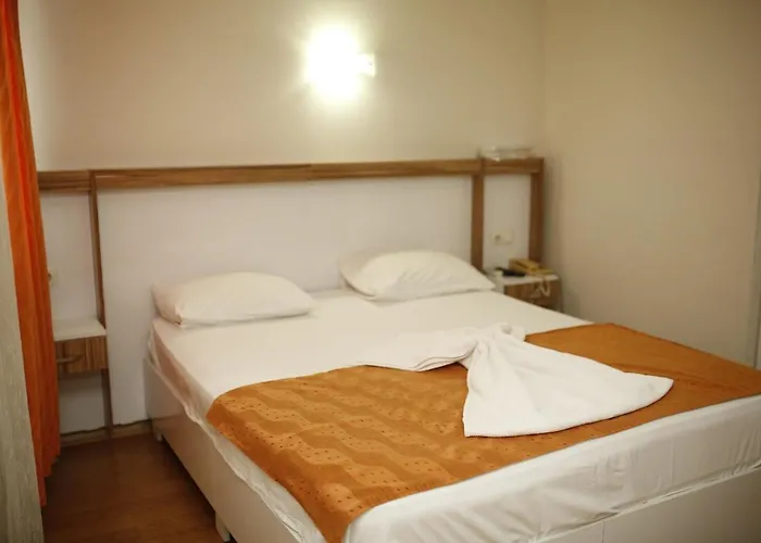 Oezhan Hotel