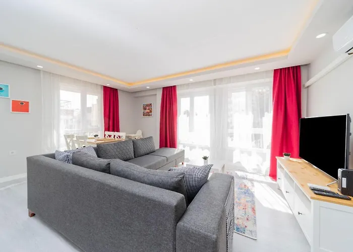 Modern And Fully Furnished Flat In Antalya
