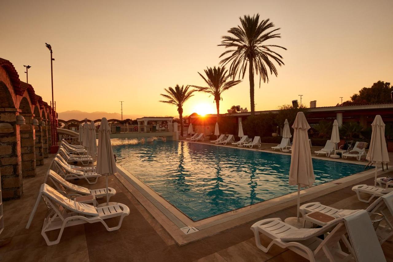 Hotel Club Sera 5*