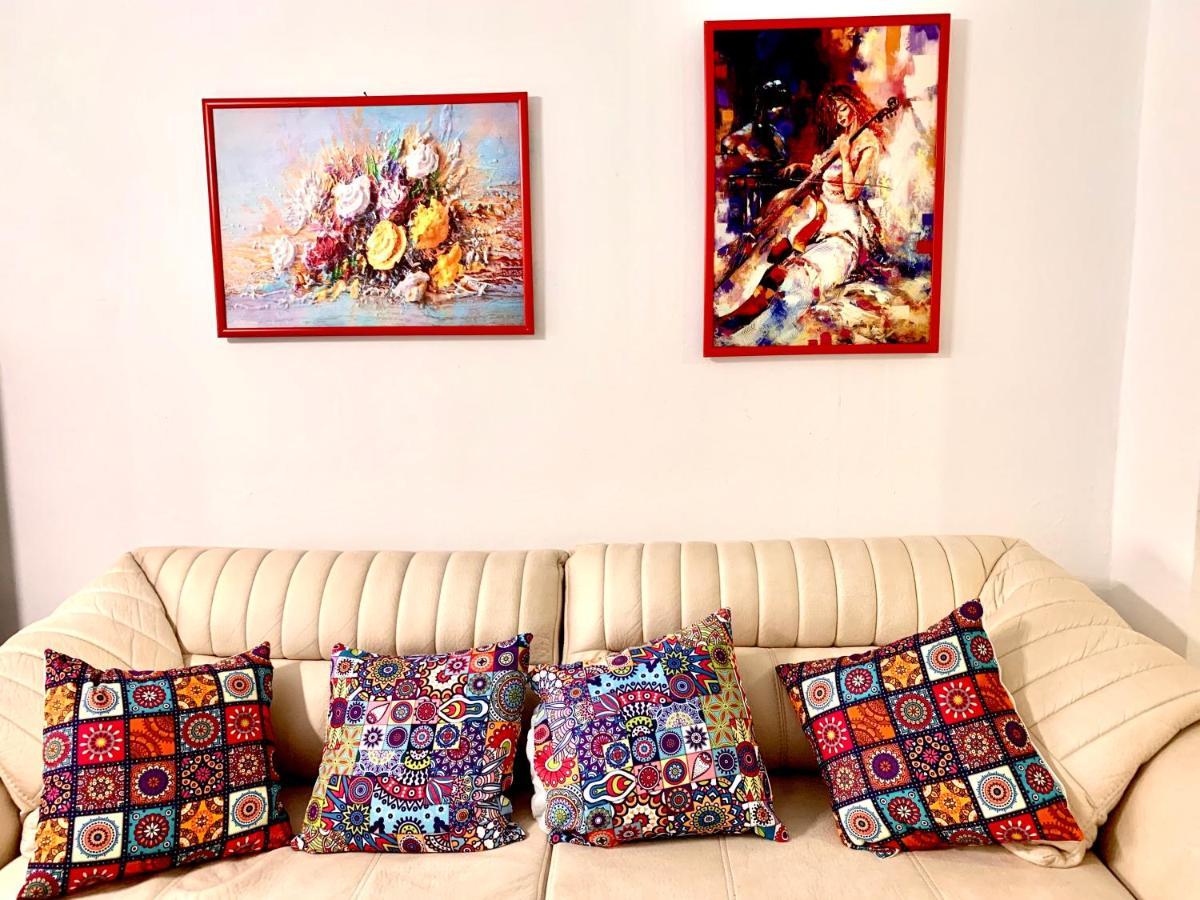Apartment Jazzy Homes 100 Mb Internet