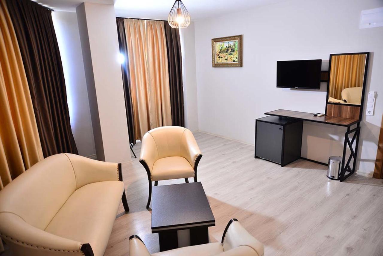 Privado Hotel 3*