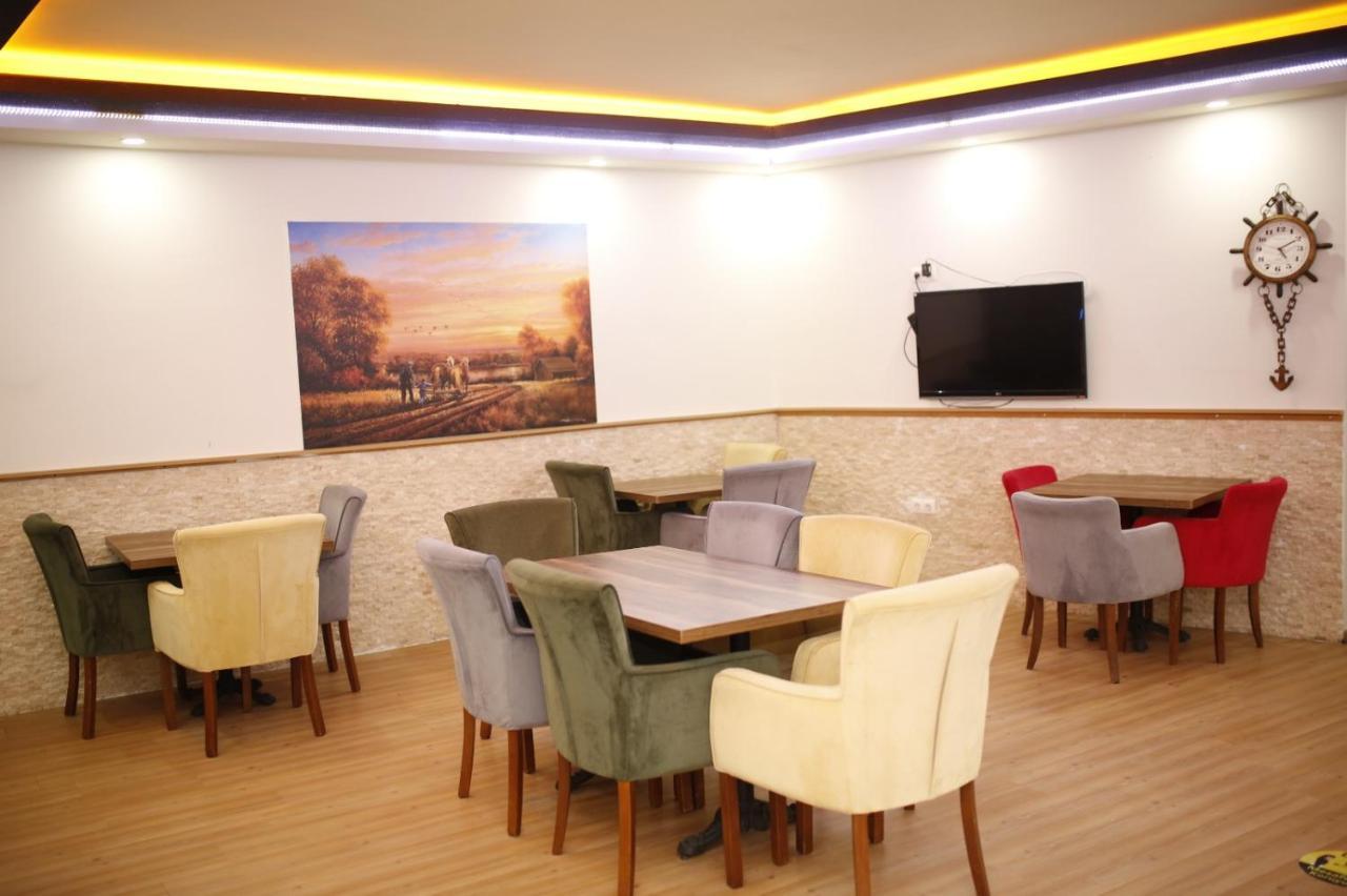 Oezhan 3* Antalya