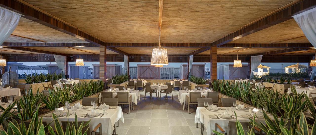 Nirvana Cosmopolitan - Convention & Sports Center Resort Antalya