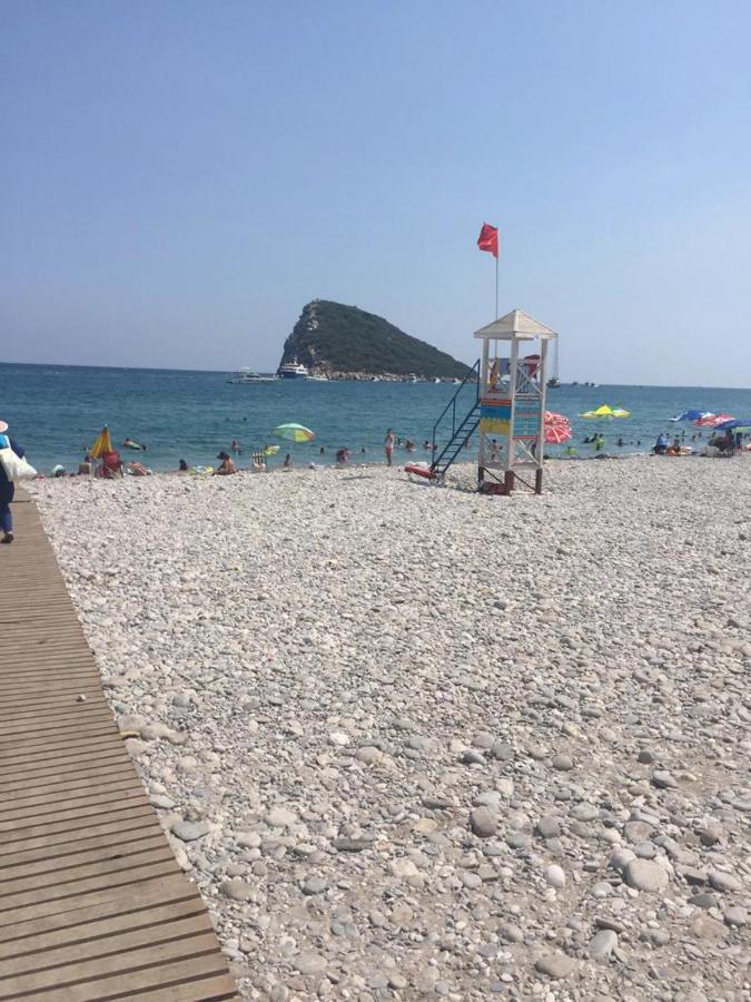 Otel Cemre 2*