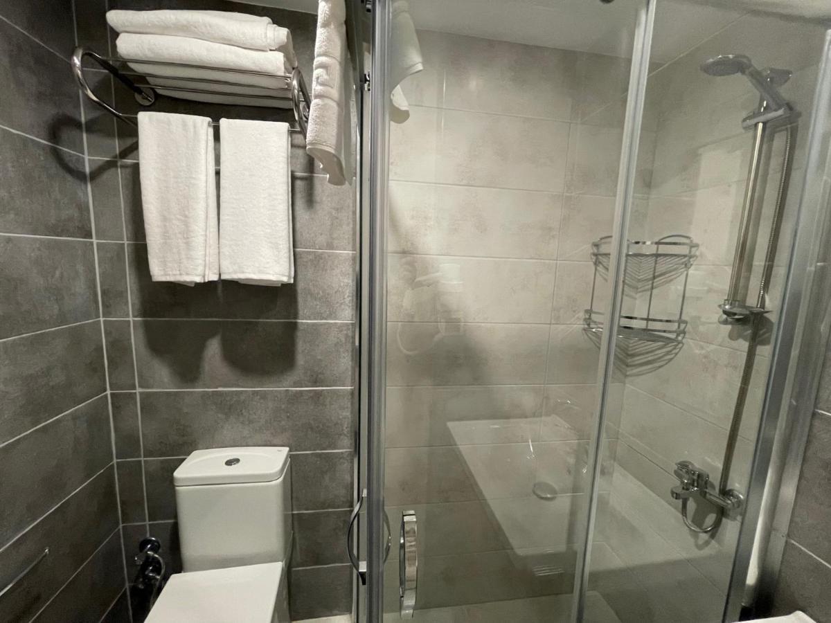 Opera Otel 3*
