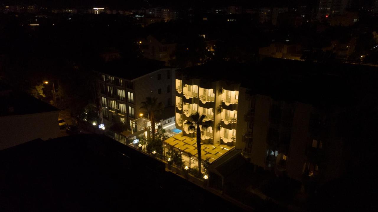 Otel Opera 3*