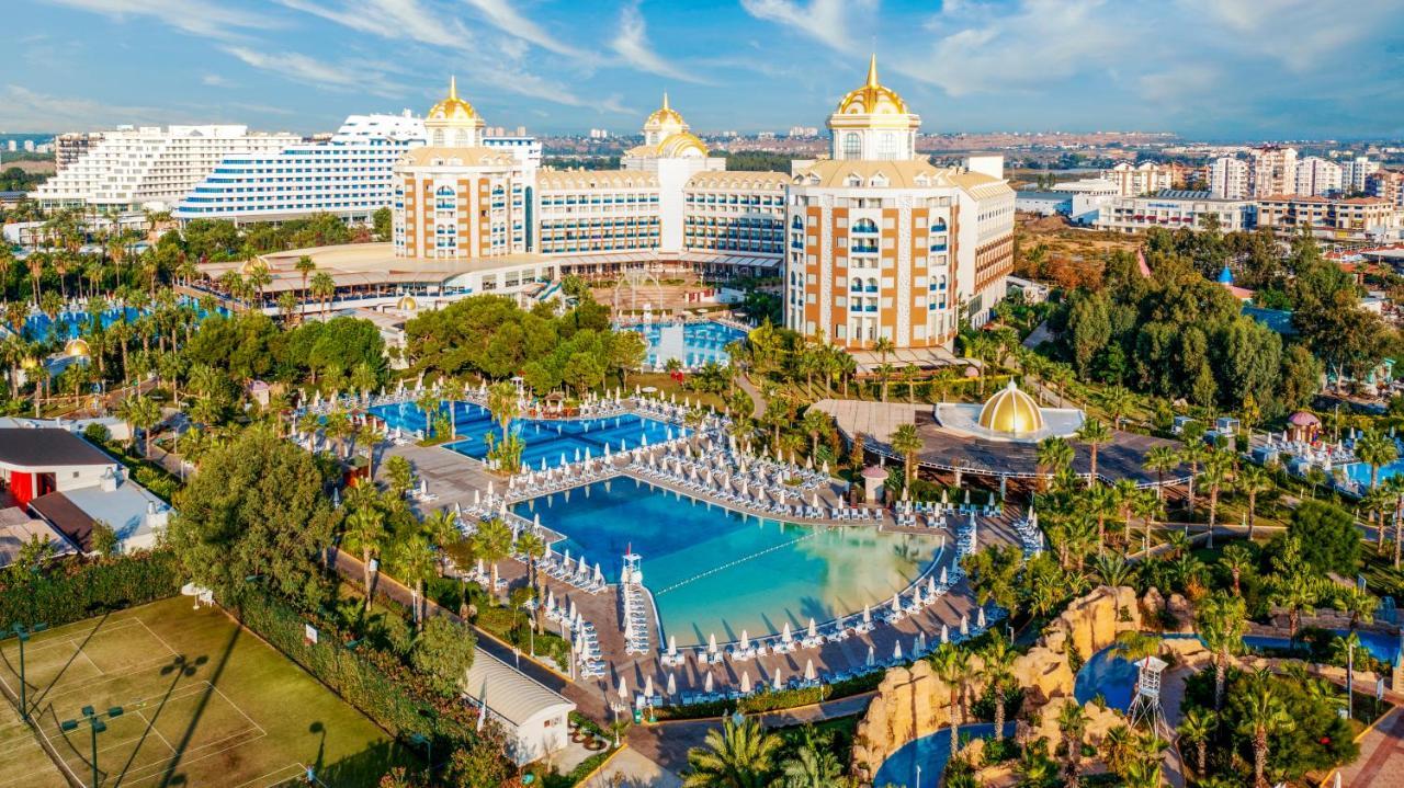 Delphin Be Grand