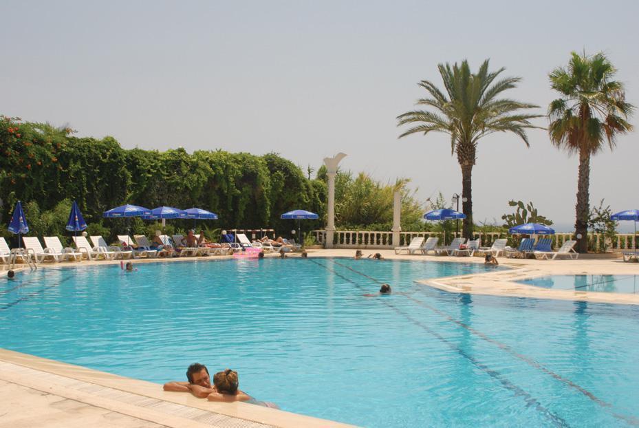 Adonis Hotel