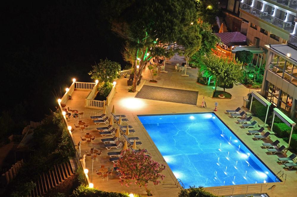Lara Hotel Antalya