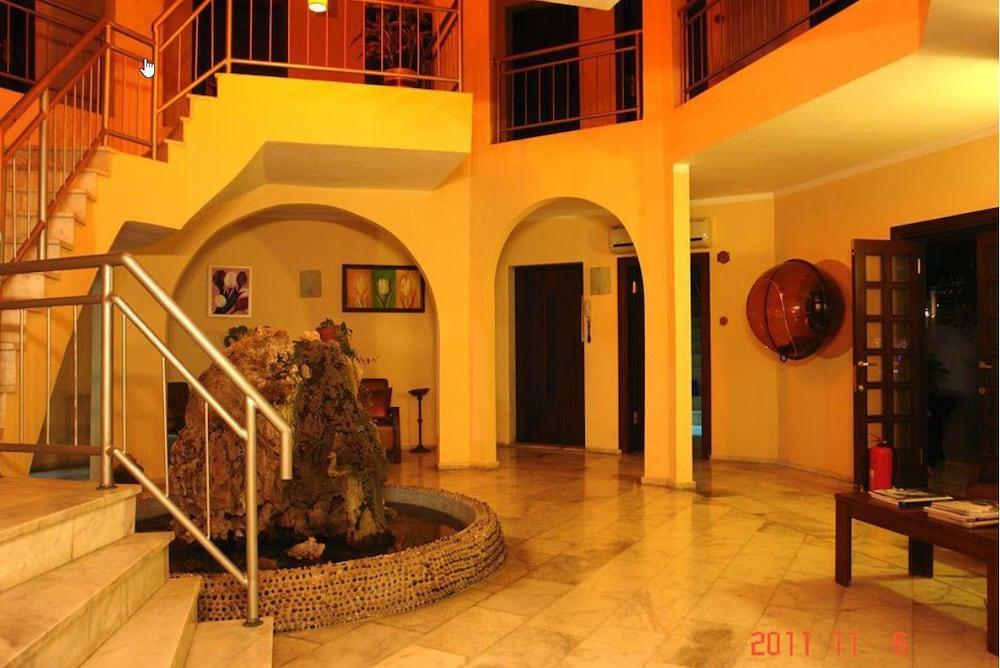 Ataer Otel
