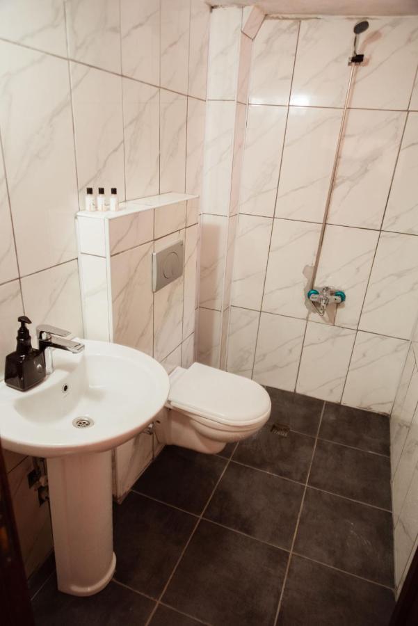 Hostel Ela Butik *