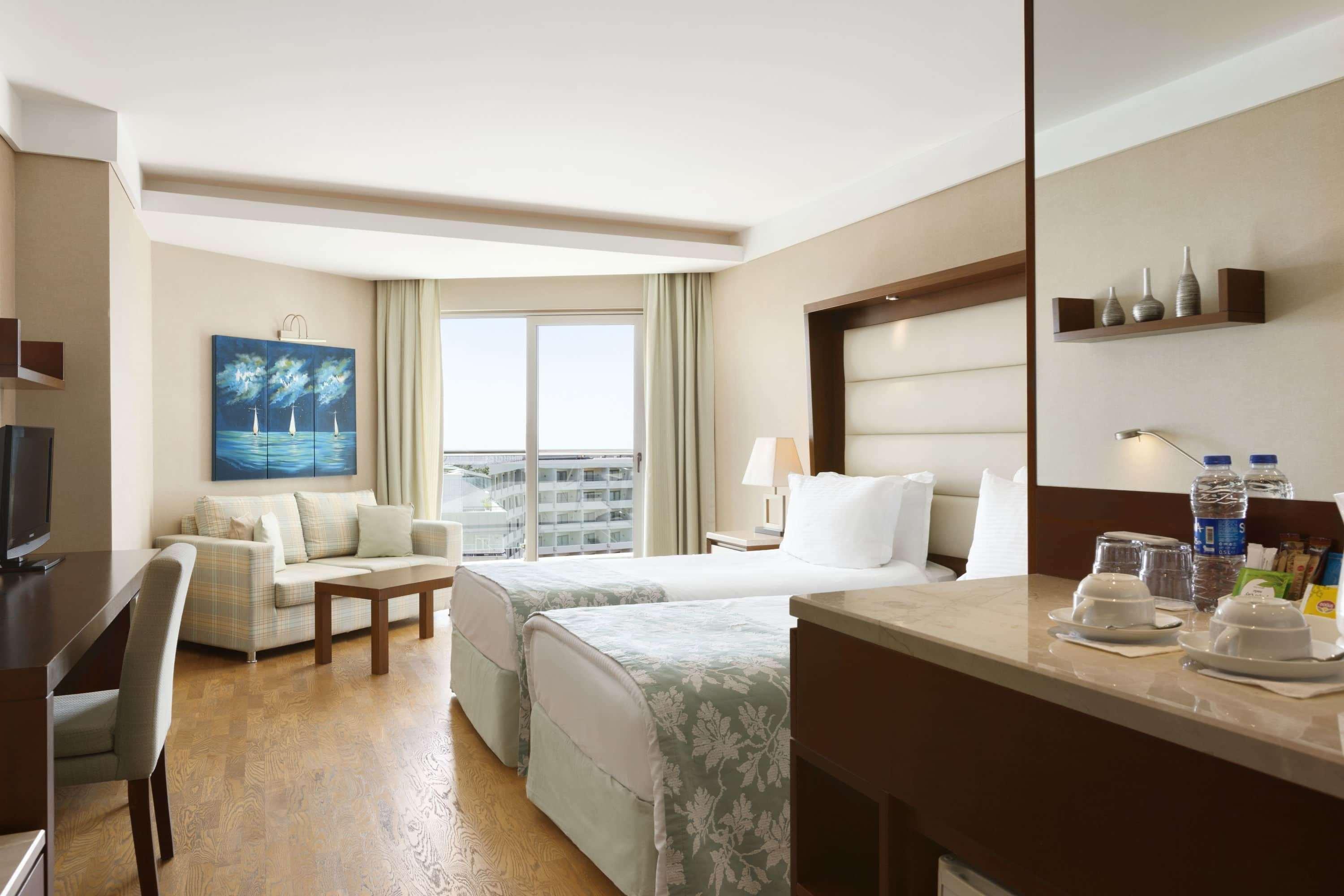 Ramada Plaza Hotel