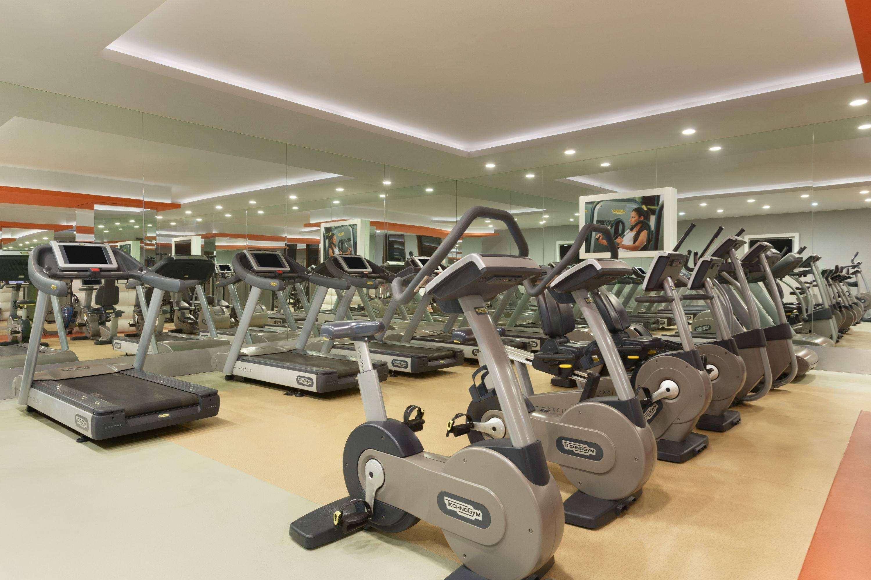 Ramada Plaza Hotel 5*