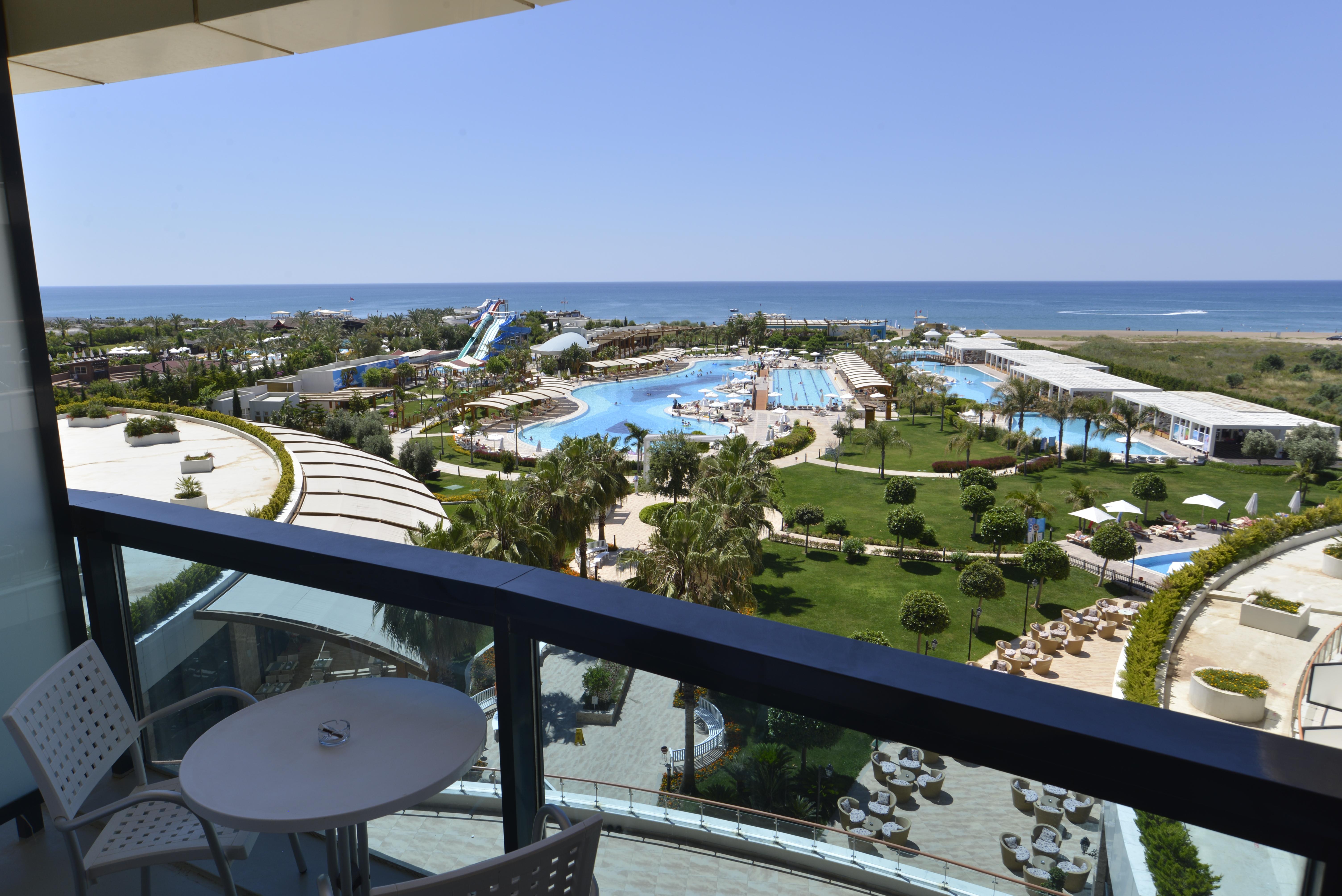 Baia Lara Resort