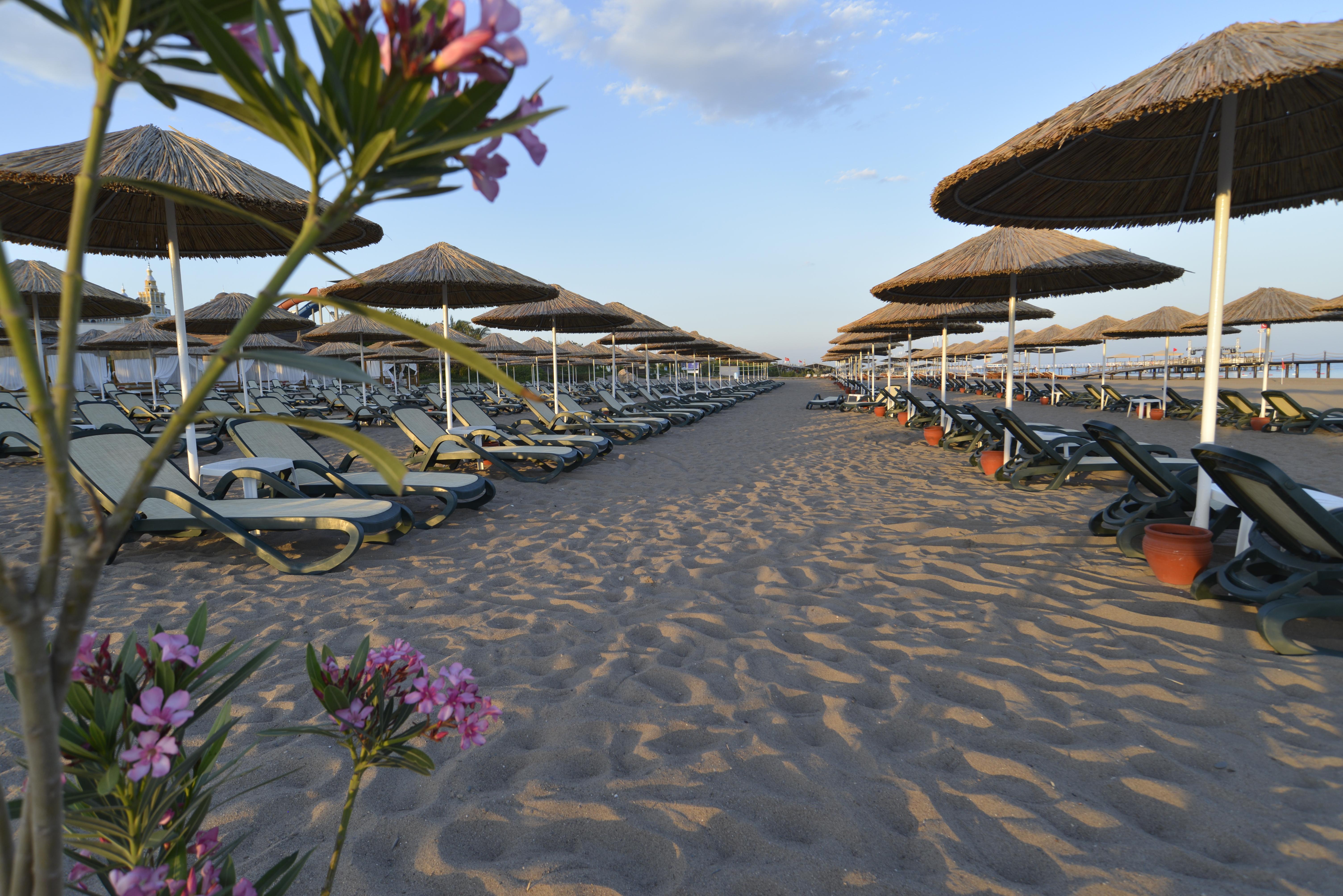 Baia Lara Resort