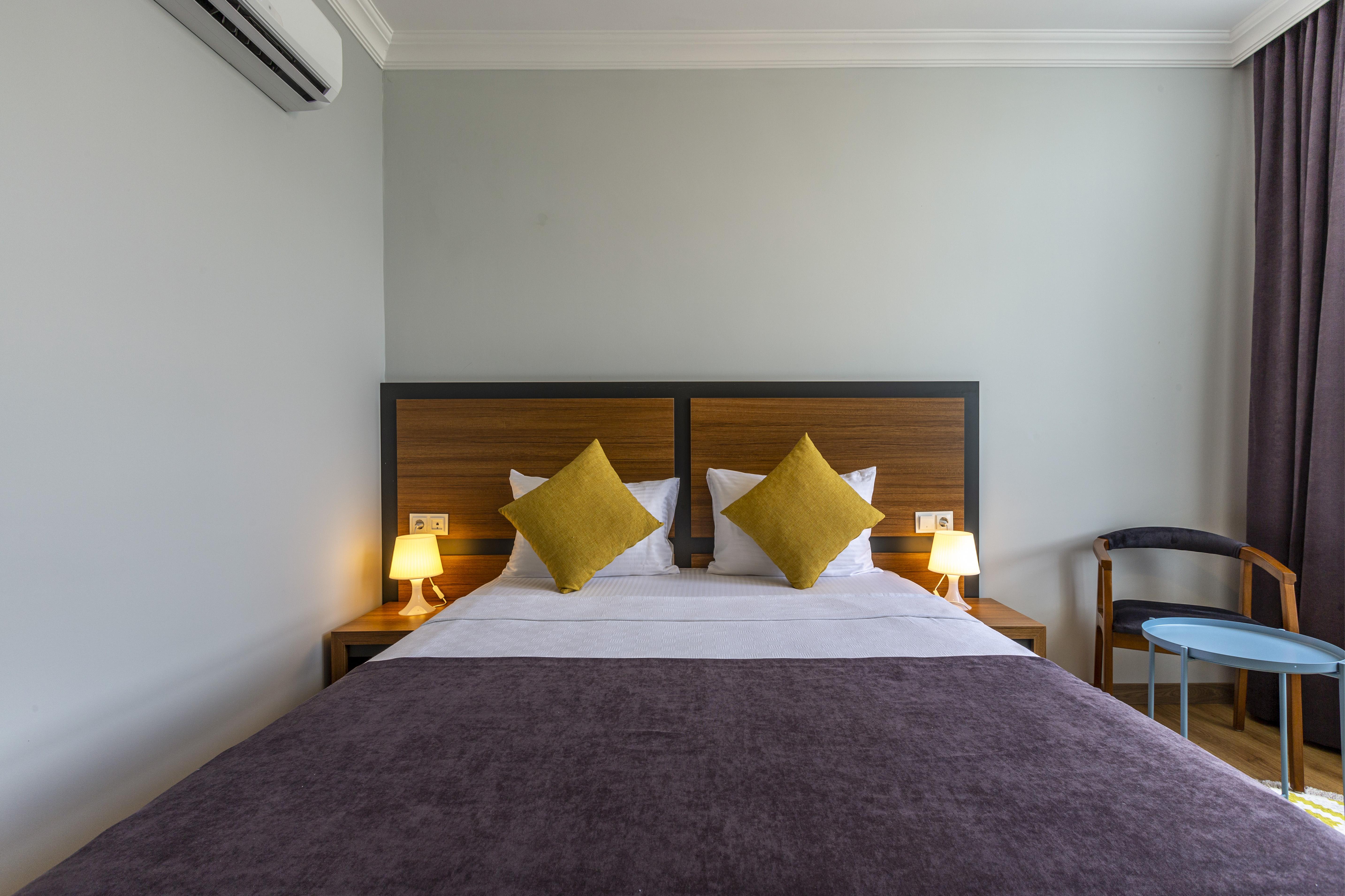 Business Hotel 4*