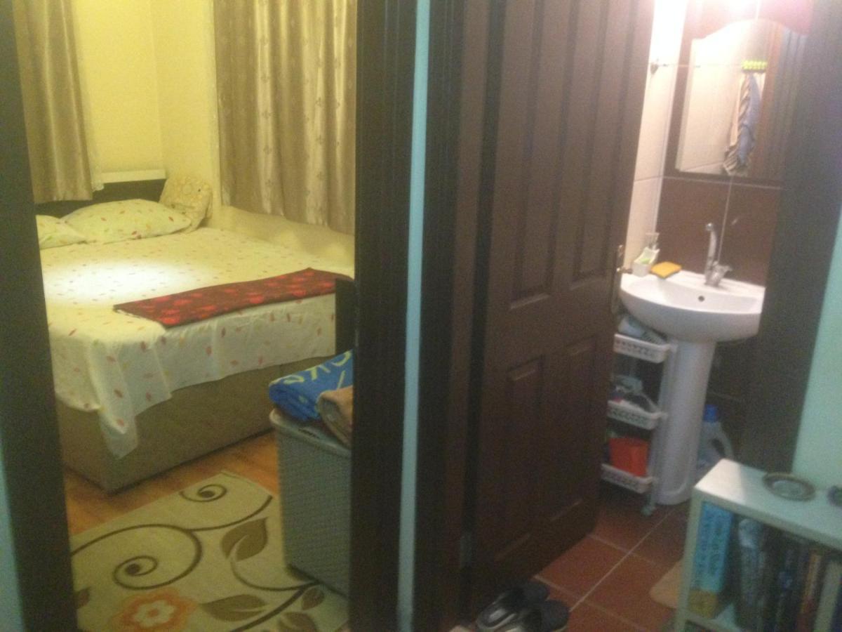 Apartment 4 Persons Flat House - Cheap Homestay Sleeping Place