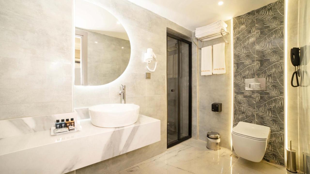 Otel Destıll *