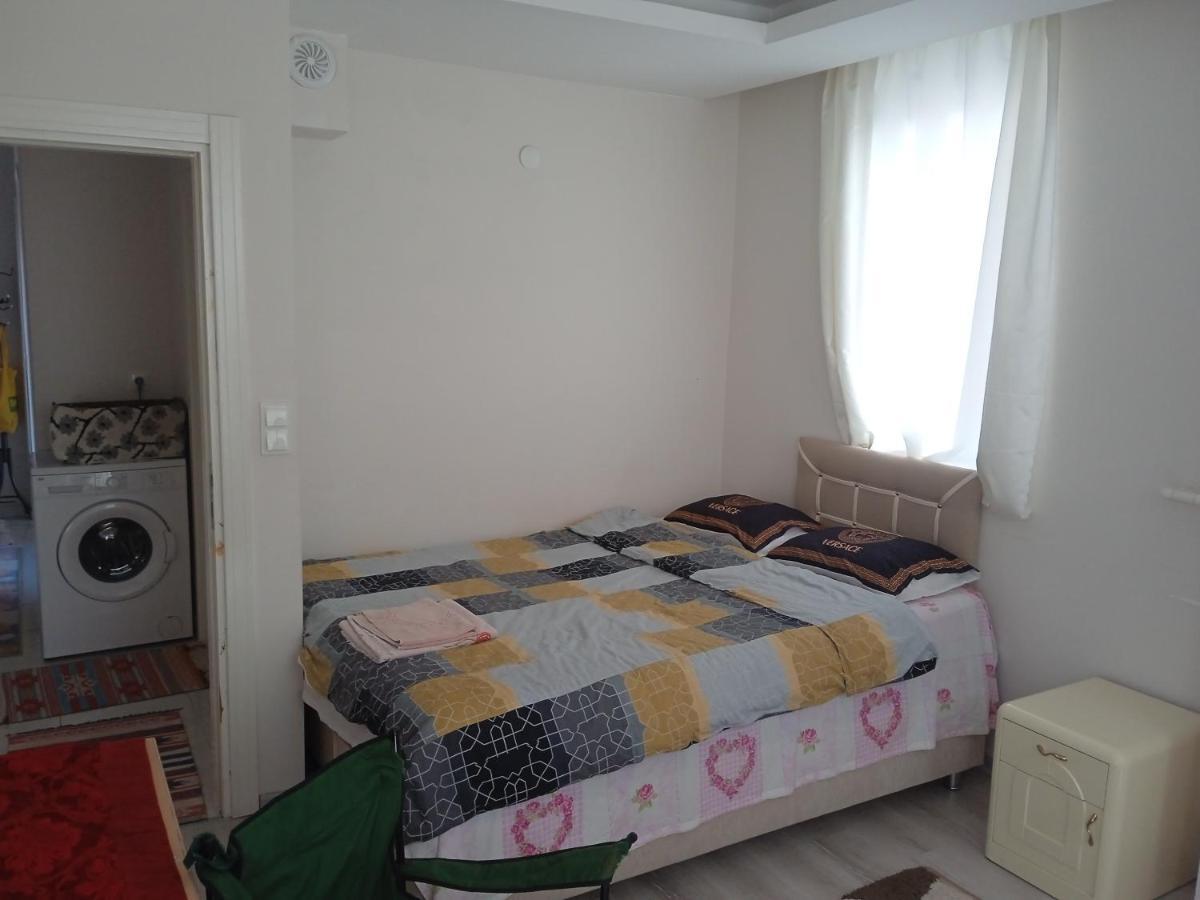 Makif Family Cheap Furnished Vacation Flat *