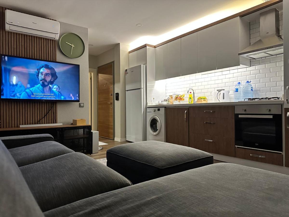 Essiz Konsept Daireden Havuza Ozel Girisli Apartment *