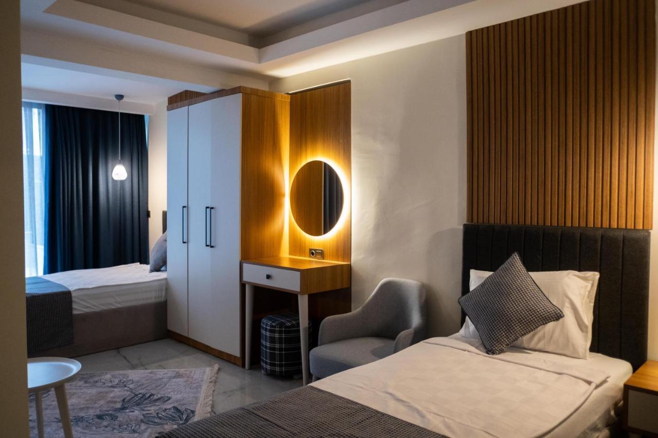 Otel Destıll *