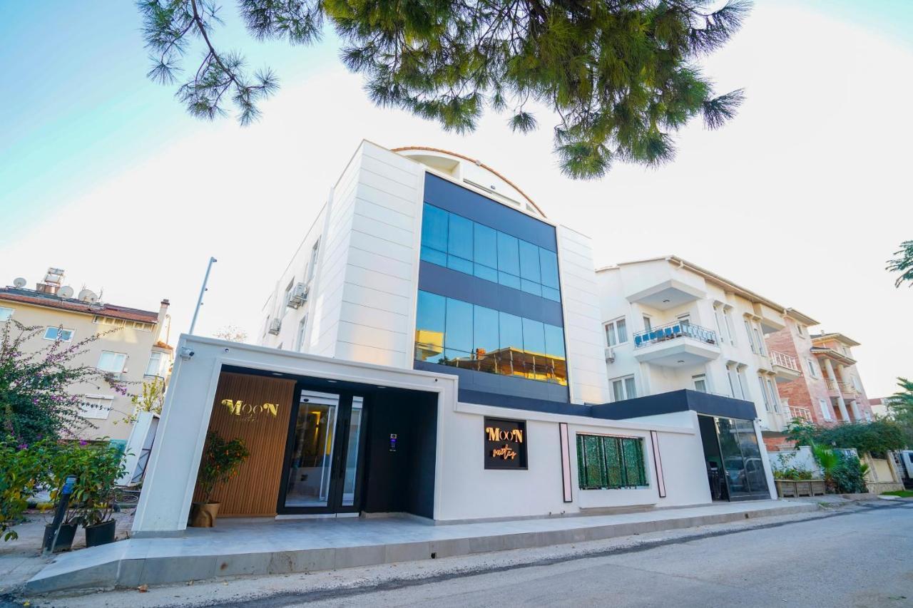Aparthotel Moon