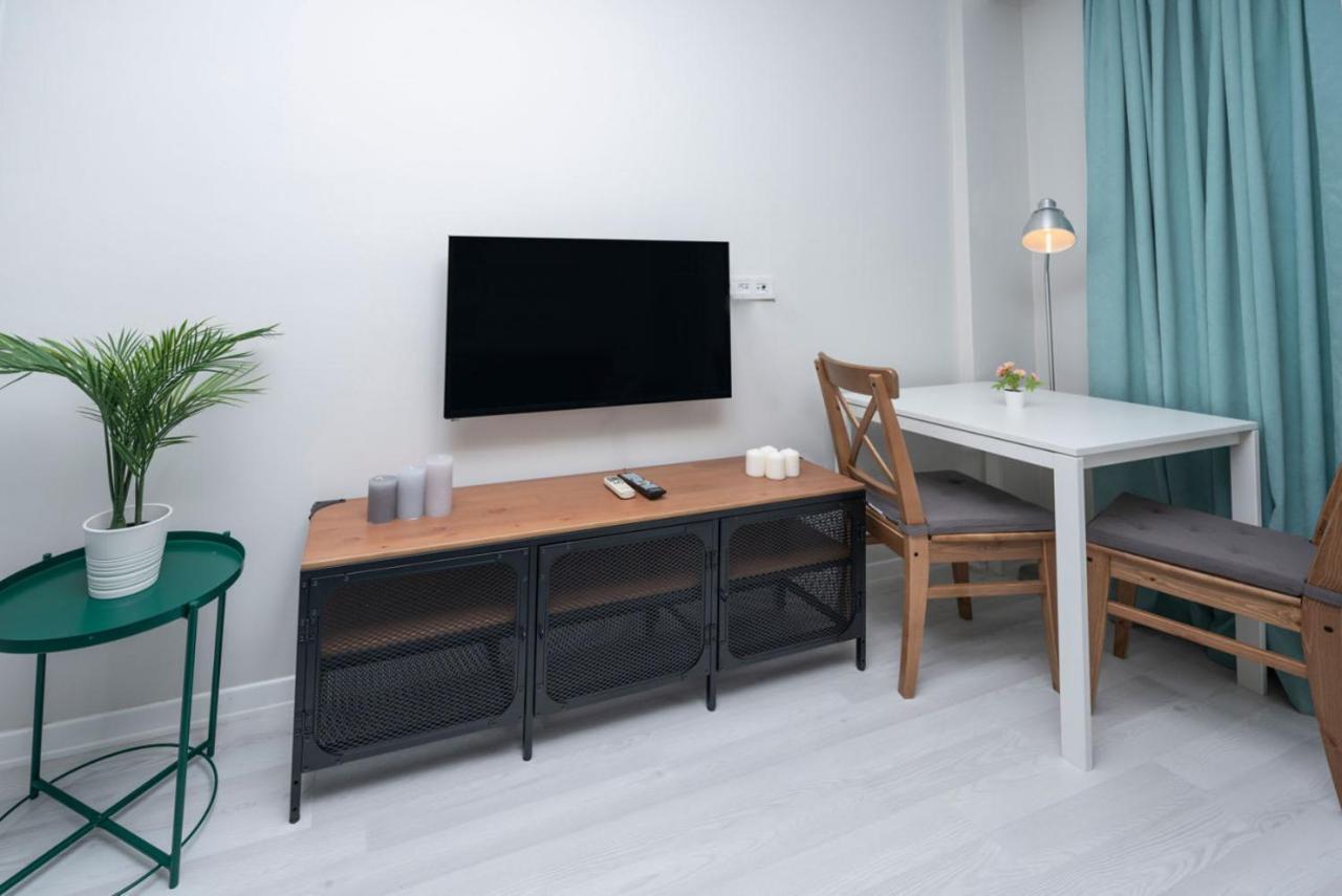 Fabulous Flat Near Beach In Muratpasa Apartment *