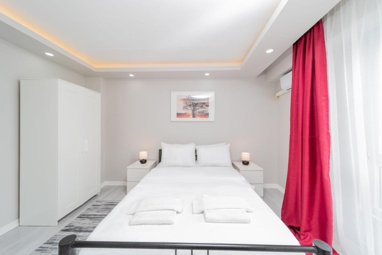 Modern And Fully Furnished Flat In Antalya