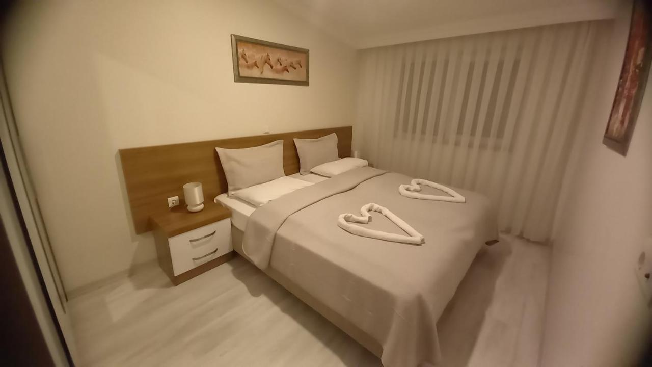 Mango Antalya
