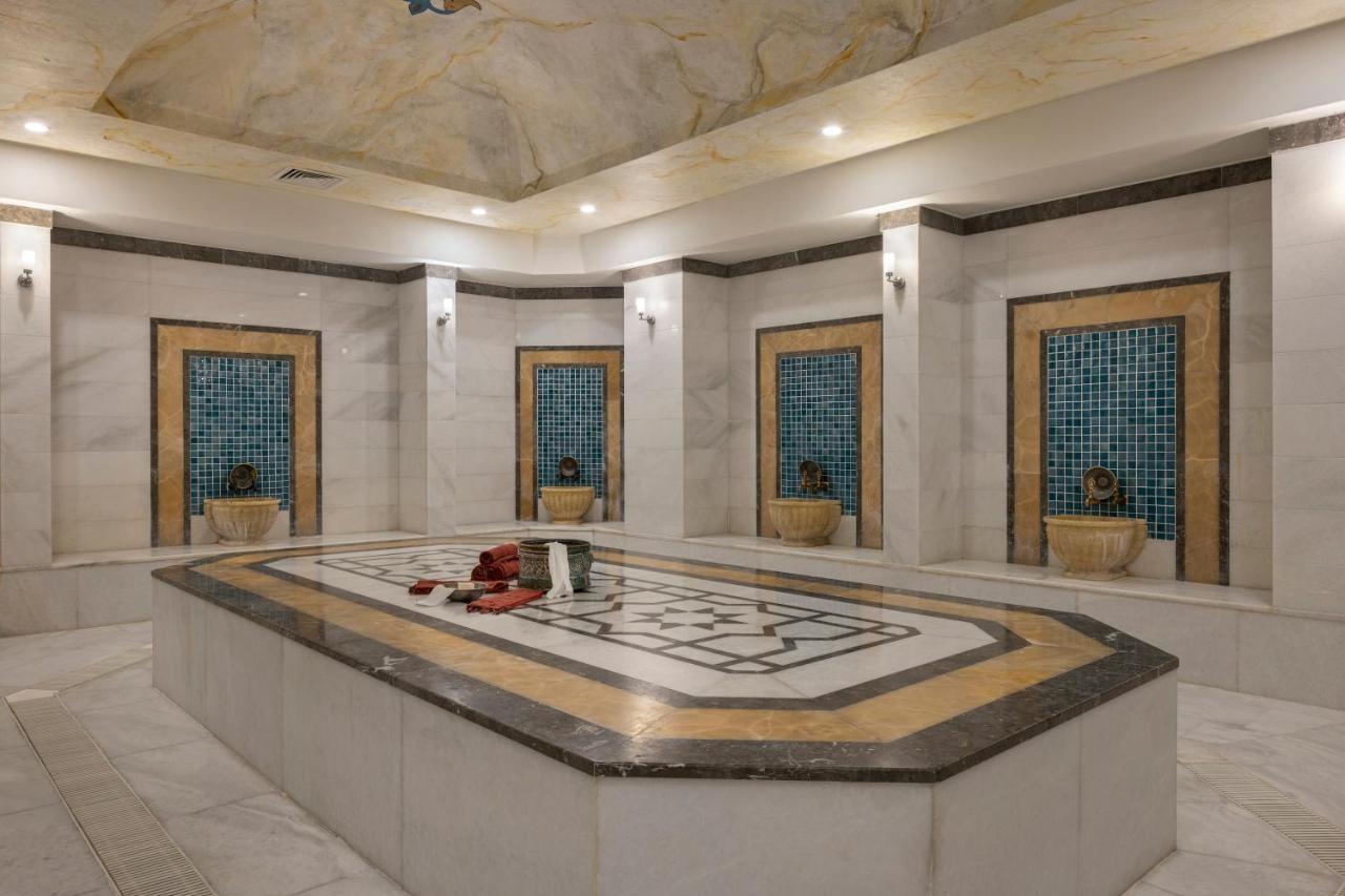 Ramada By Wyndham Lara Hotel