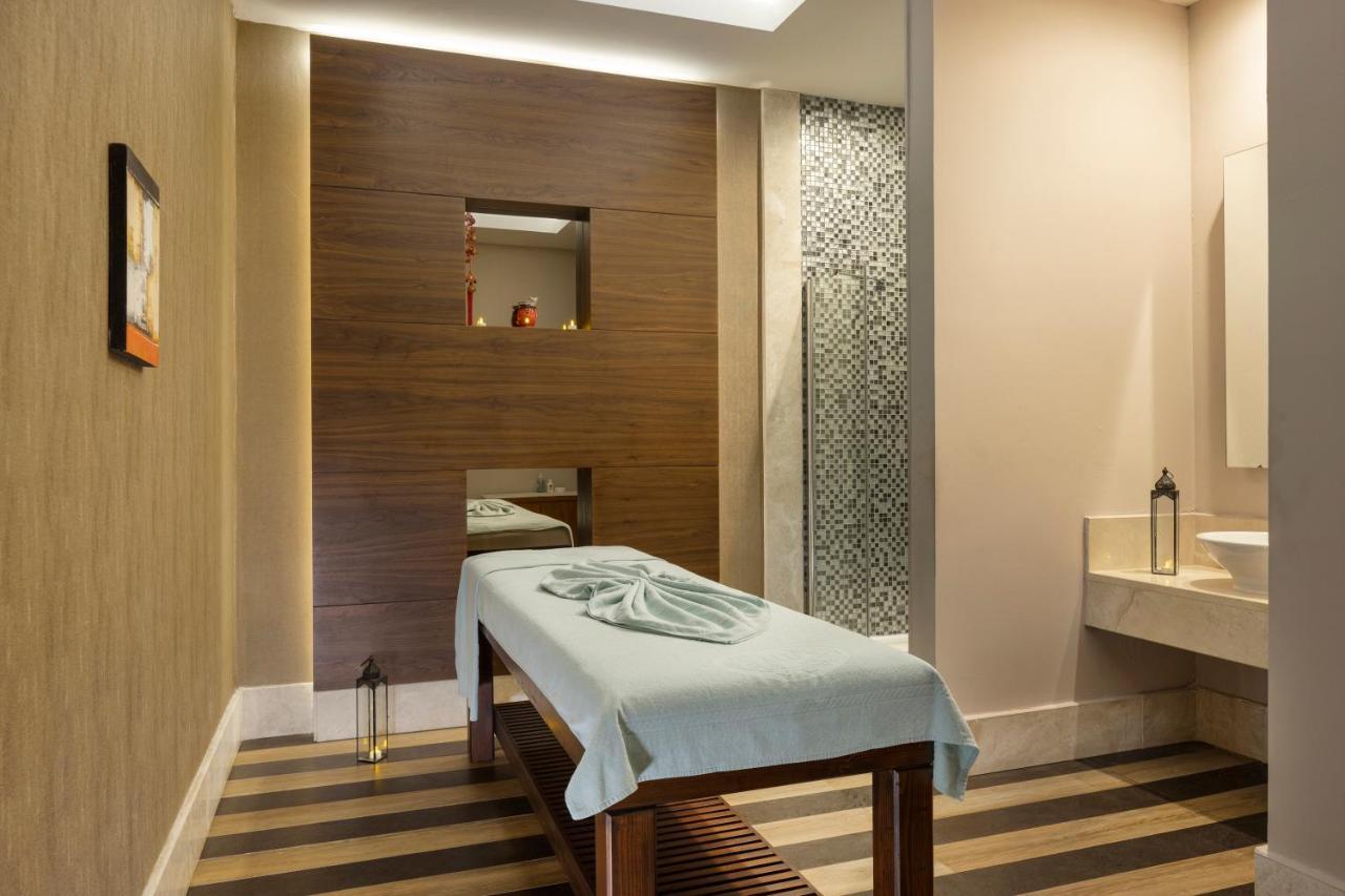Hotel Ramada By Wyndham Lara Antalya