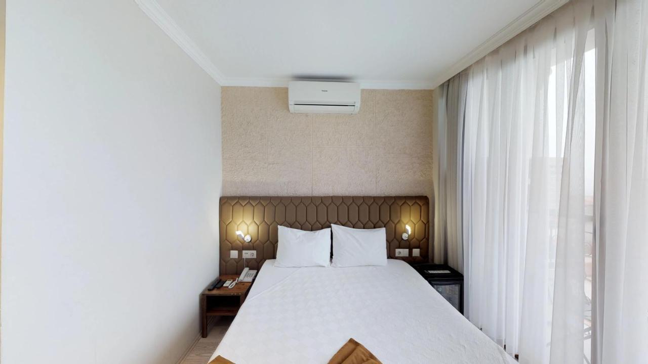 Hotel Patron