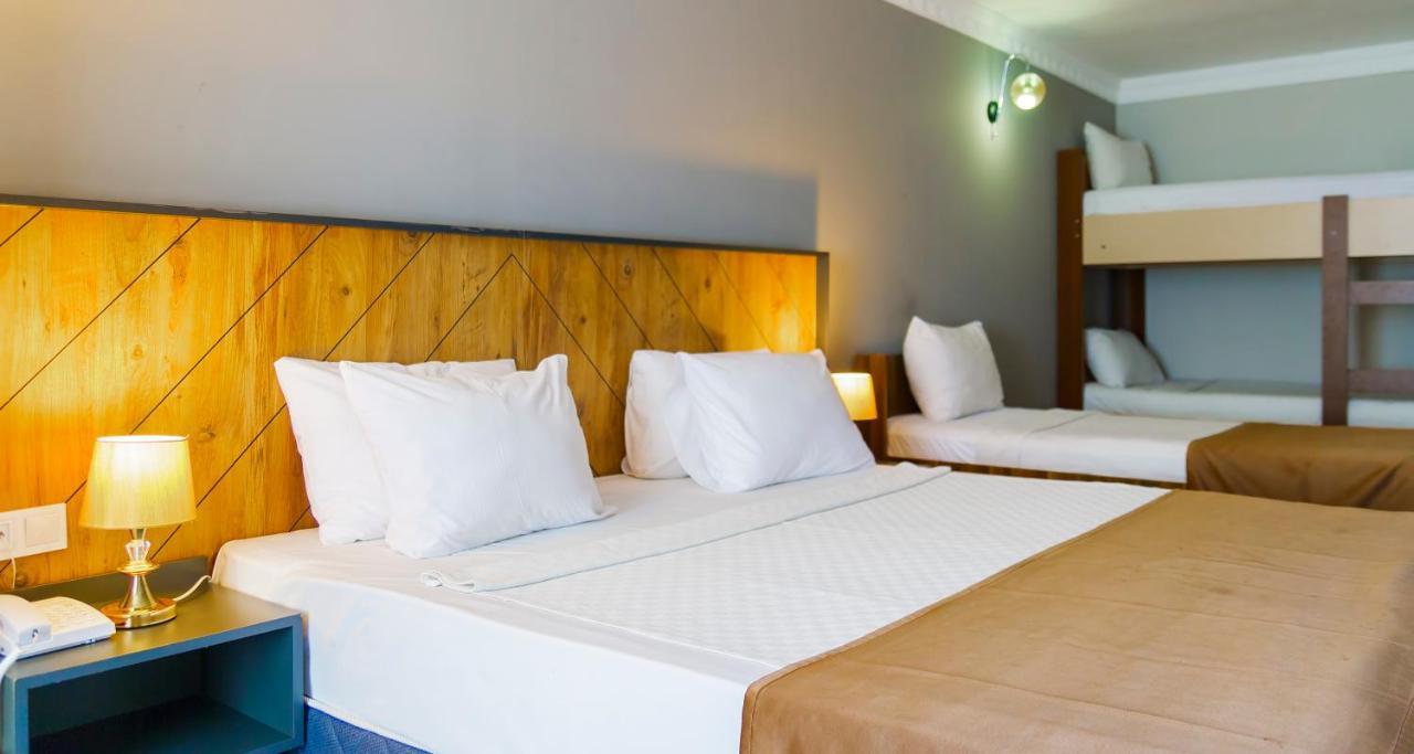 Privado Hotel 3*