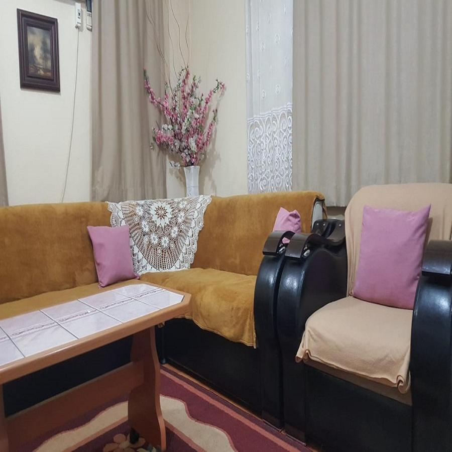 Makif Family Cheap Furnished Vacation Flat