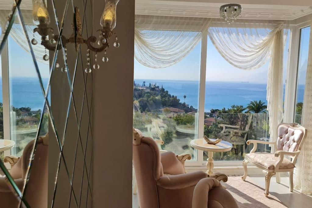 Deniz Manzarali Jakuzili Kral Dairesi Apartment *