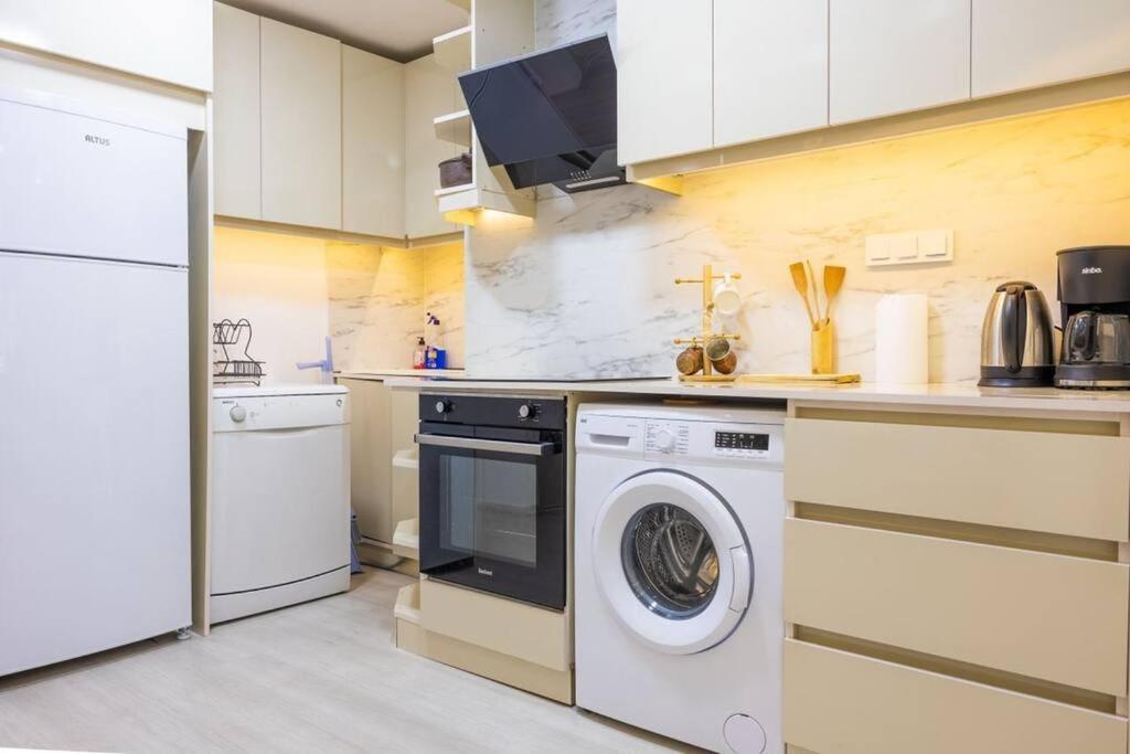 Apartment Down Town Two Bedrooms Stylish *