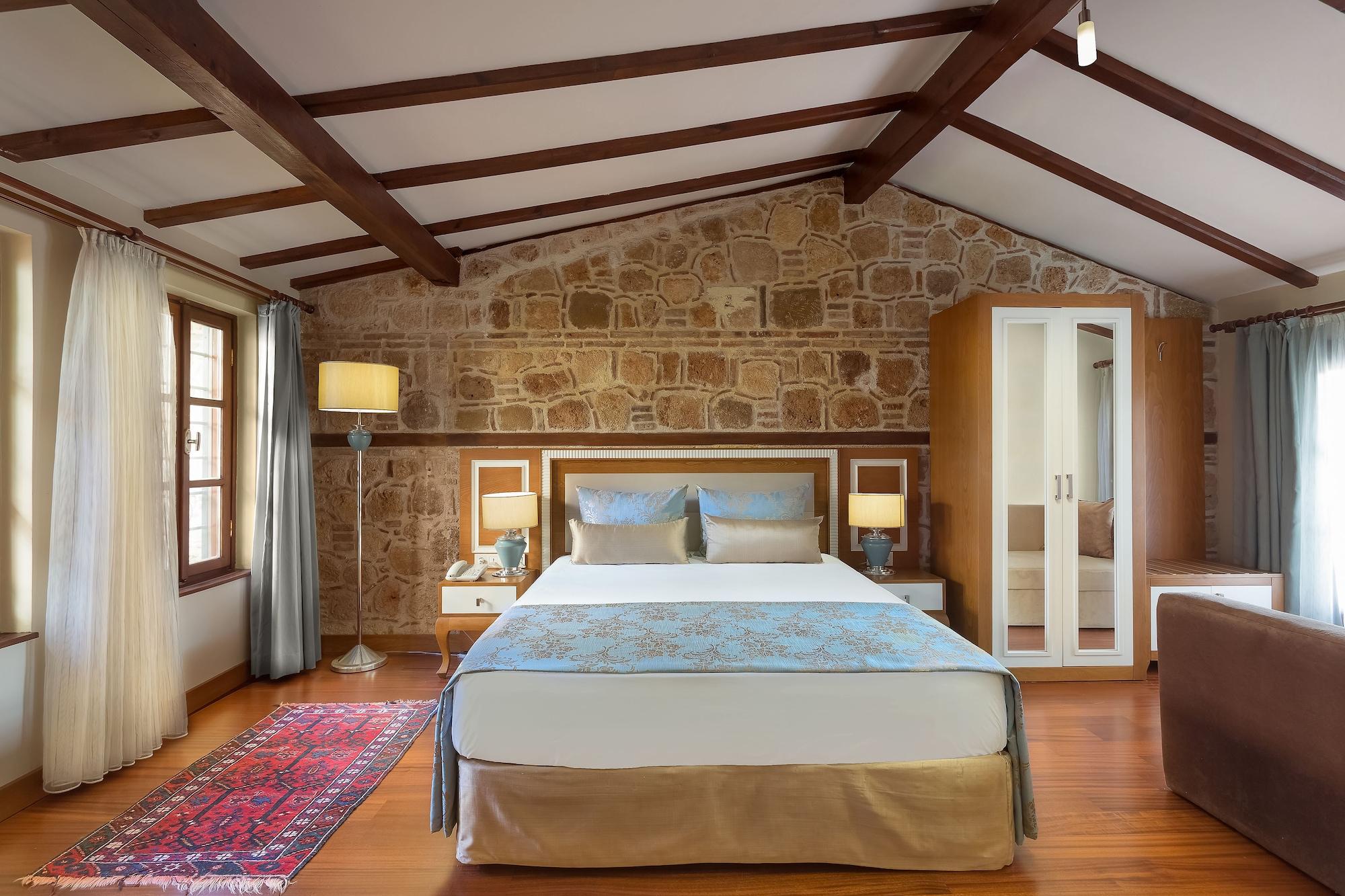 Dogan Hotel 3*