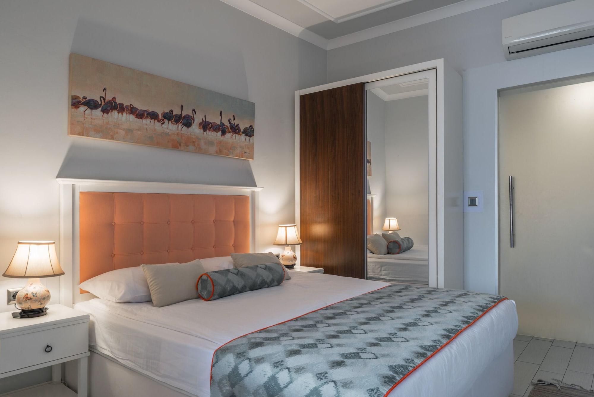 Delight Deluxe Aparts 4* Antalya