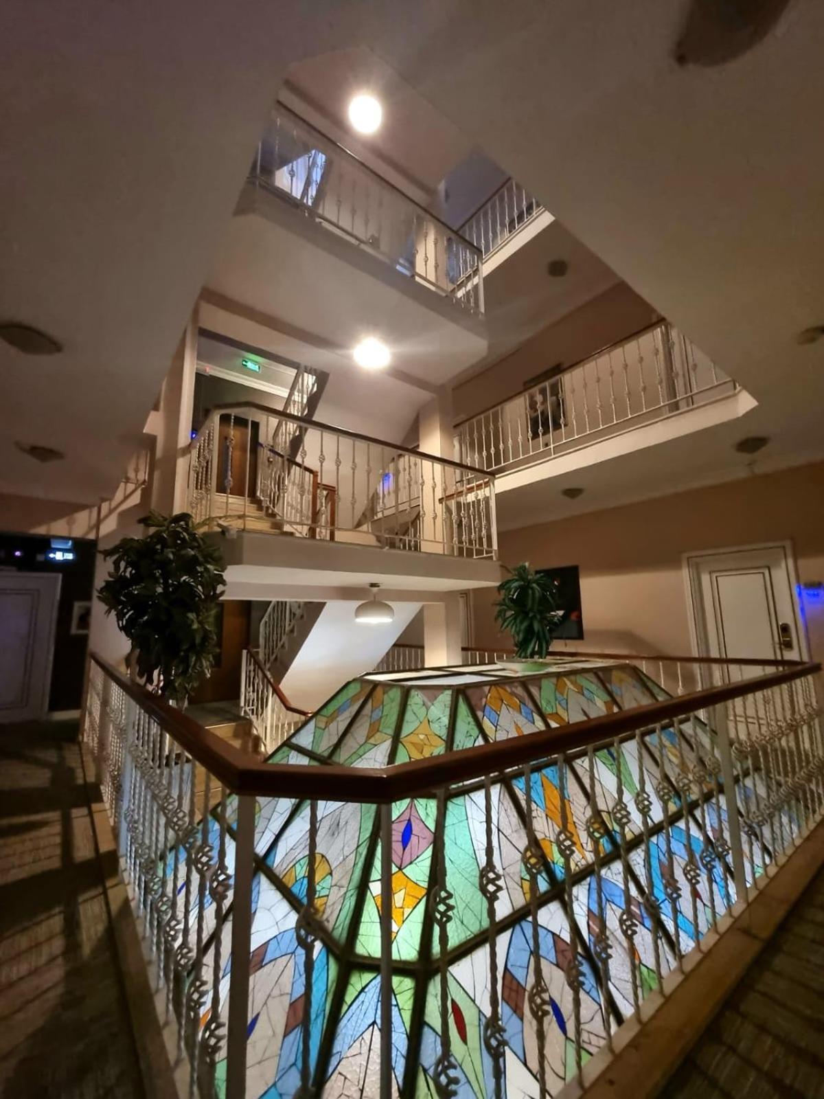 Otel Perlo 3*