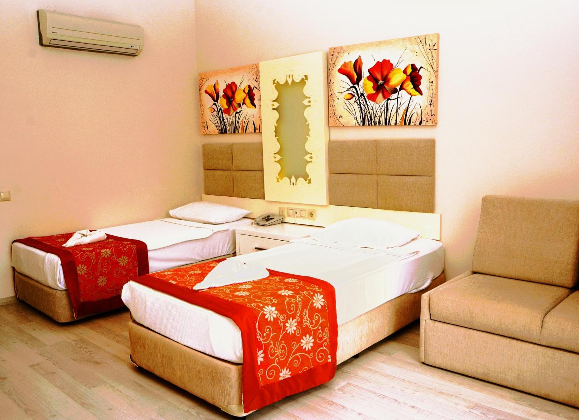 Otel Miramor & 5*
