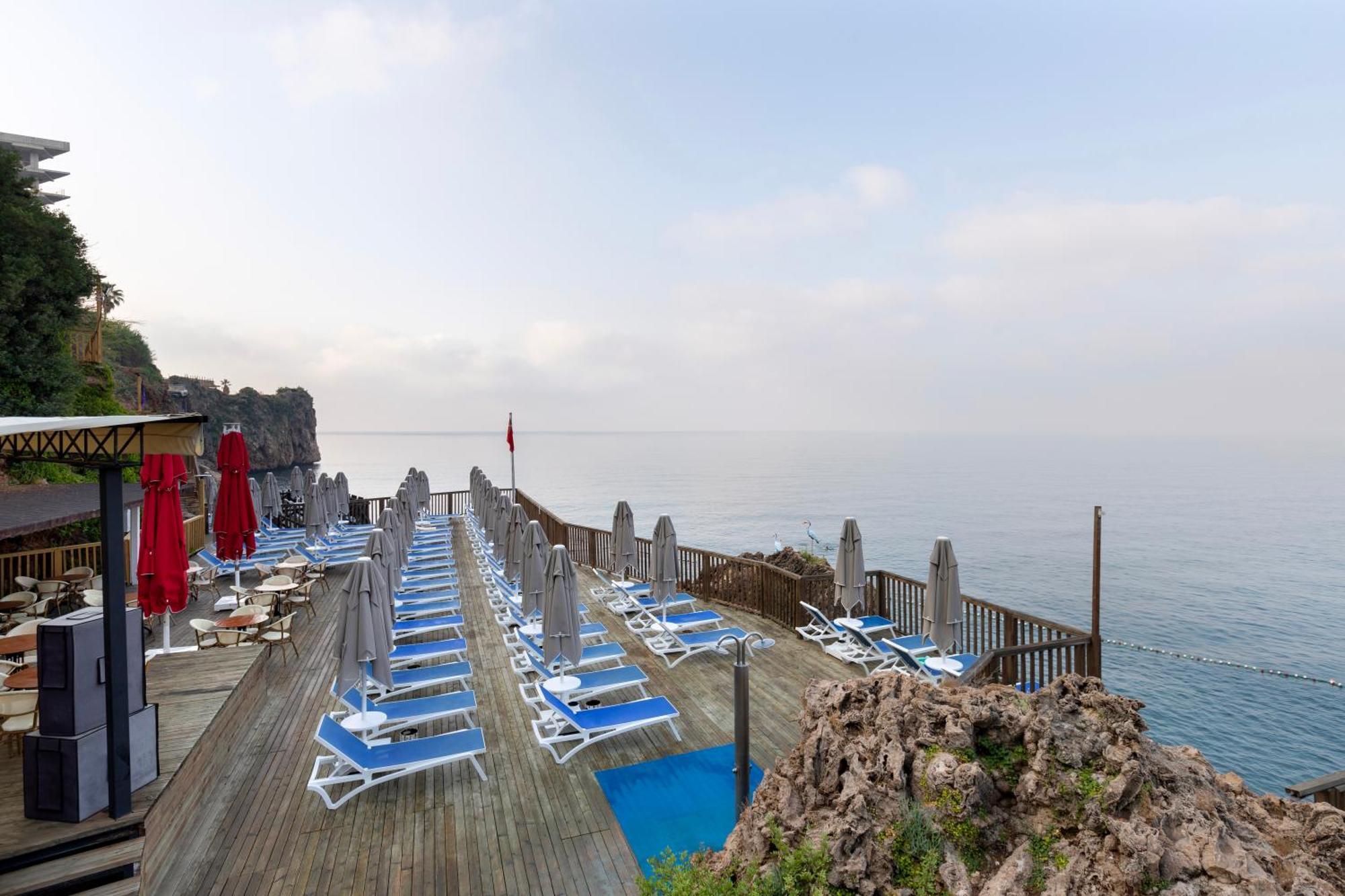 Ramada Plaza Hotel Antalya